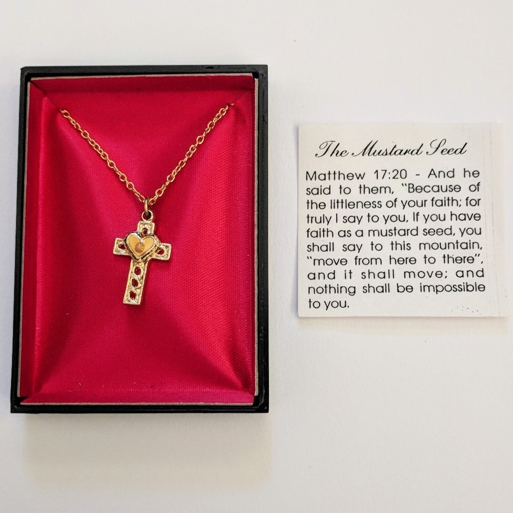 NOS NWOT Mustard Seed Cross Necklace